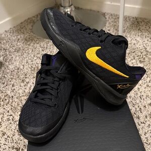 Kobe VIII • Kids 2Y